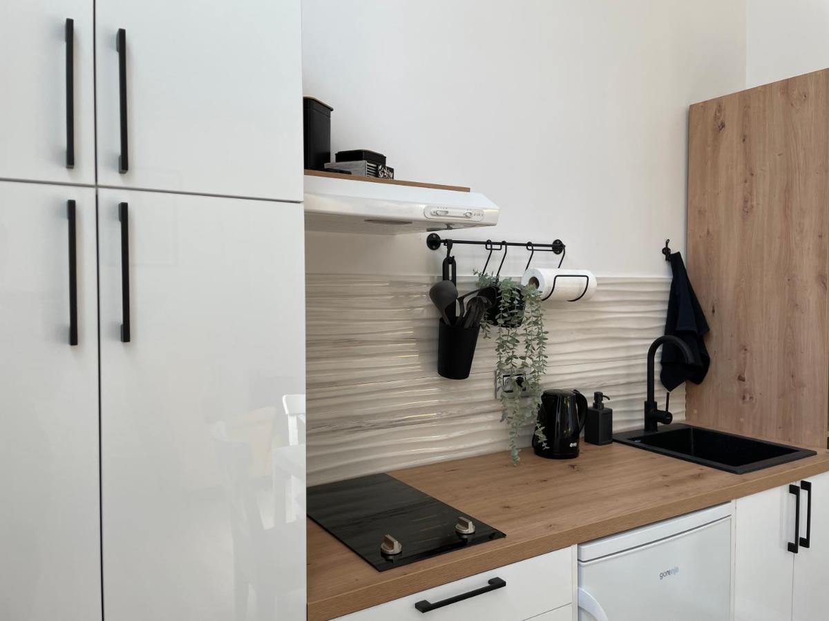 Apartments Tema Сомбор Екстериор снимка