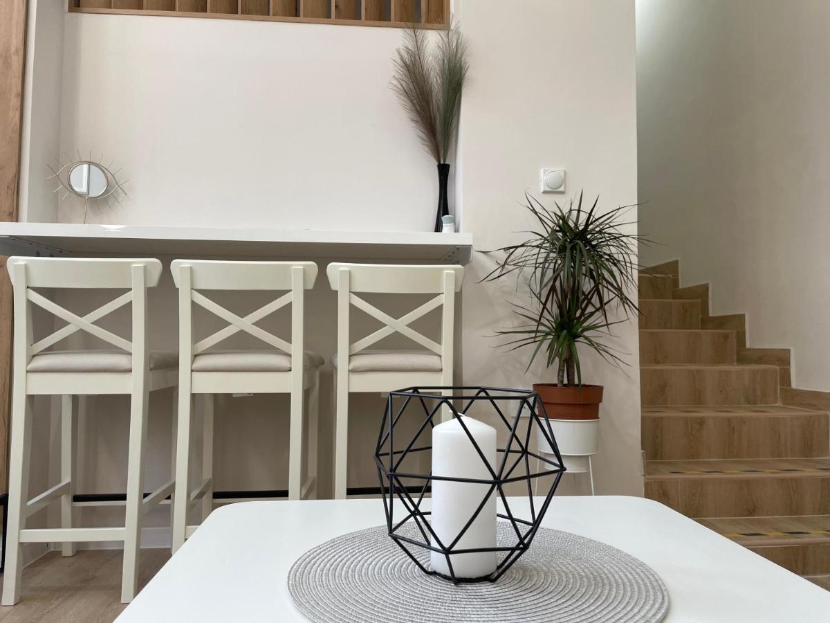 Apartments Tema Сомбор Екстериор снимка