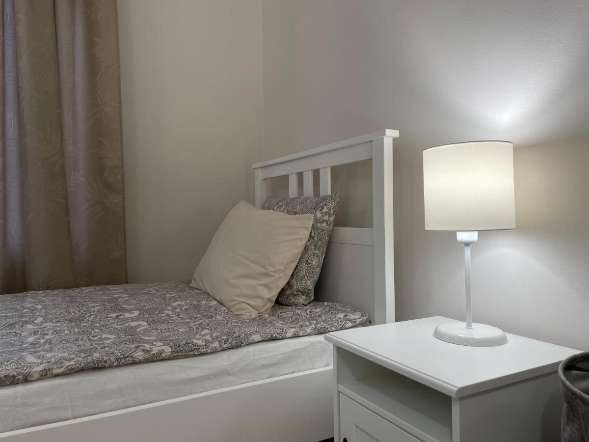 Apartments Tema Сомбор Екстериор снимка