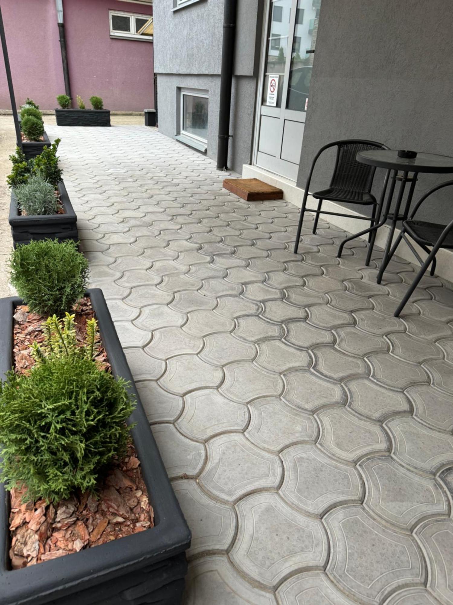 Apartments Tema Сомбор Екстериор снимка