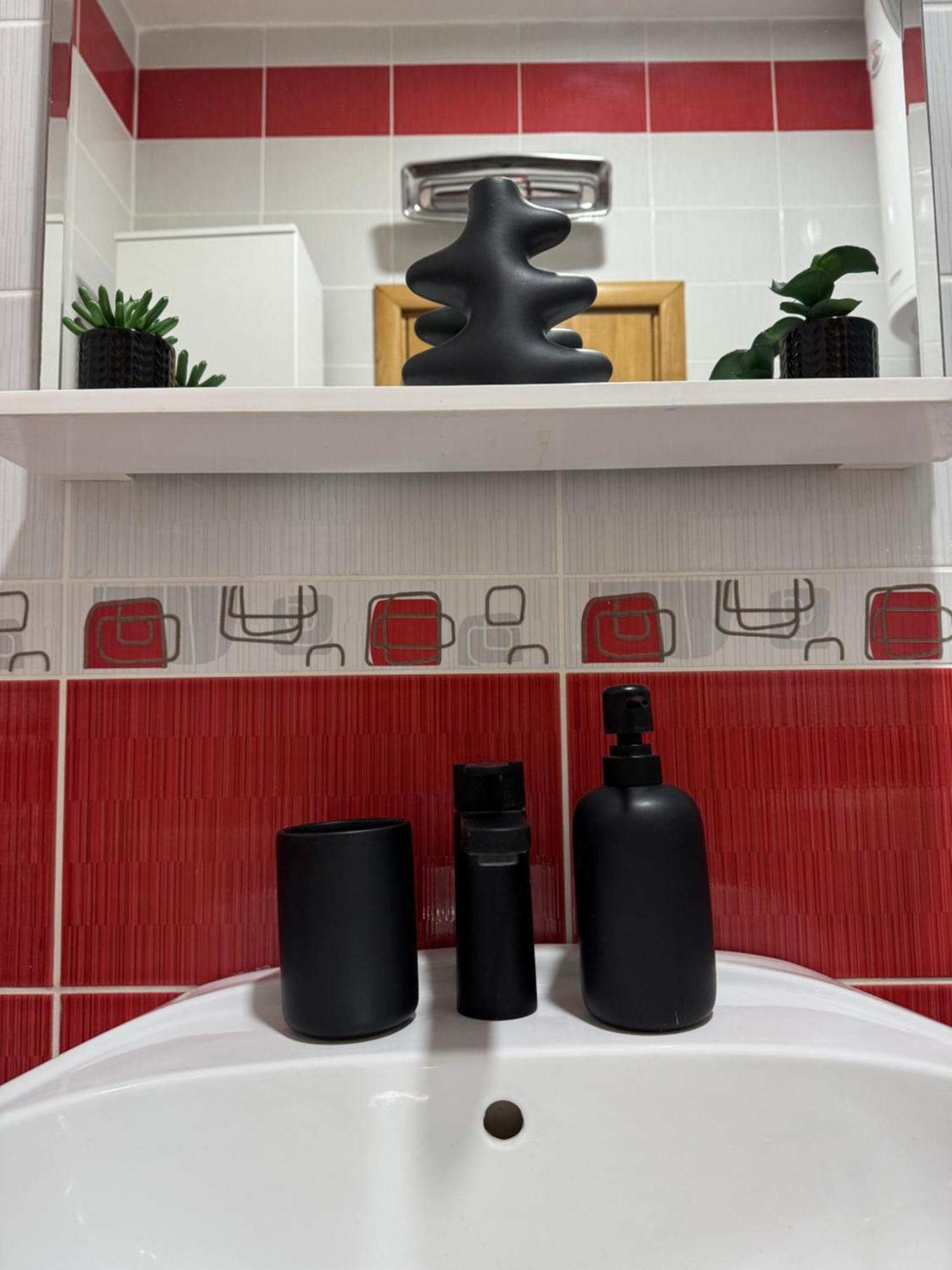 Apartments Tema Сомбор Екстериор снимка